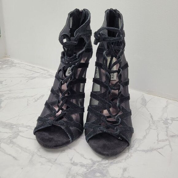 Steve Madden Black High Heels Shoes Size: 6.5 M - Picture 3 of 10